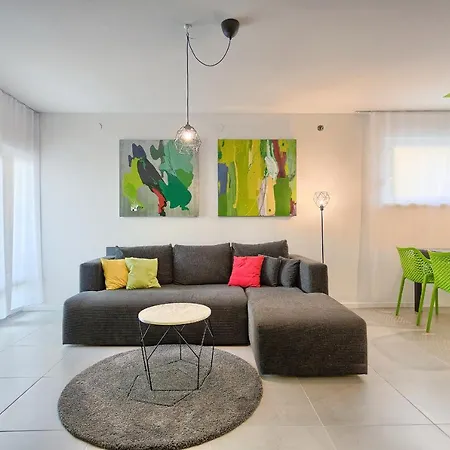 Astinian Apartments Jadranka *