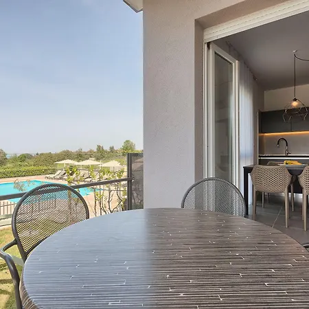 Astinian Jadranka 普拉