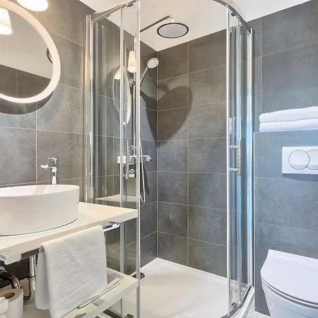 Astinian Jadranka * 普拉