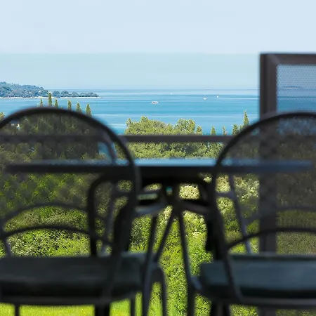 Astinian Jadranka Apartman Póla