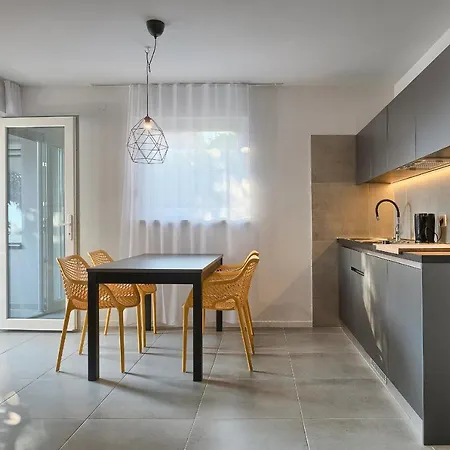 Astinian Jadranka Apartman