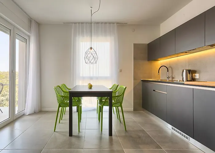 Astinian Residence Jadranka Pula * פולה