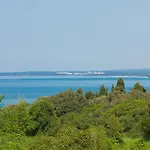 Astinian Jadranka פולה
