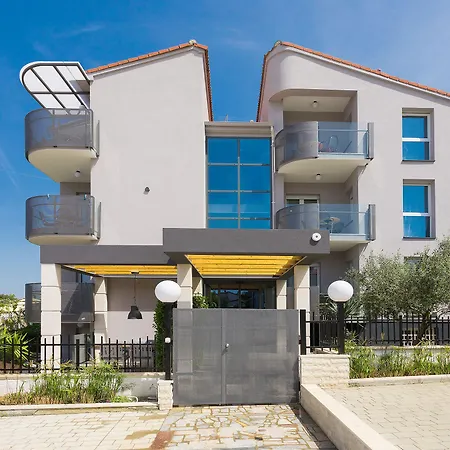 Astinian Apartments Jadranka * Pula