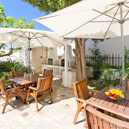 Astinian Apartments Jadranka Pula