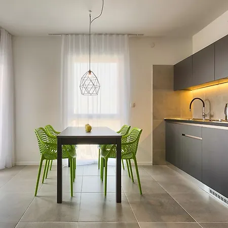 Astinian Apartments Jadranka * Pula